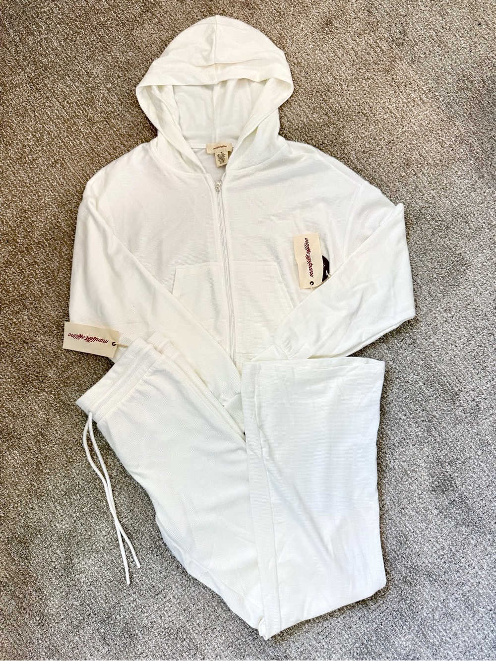 Women's White Zip-Up Hoodie & Jogger Set